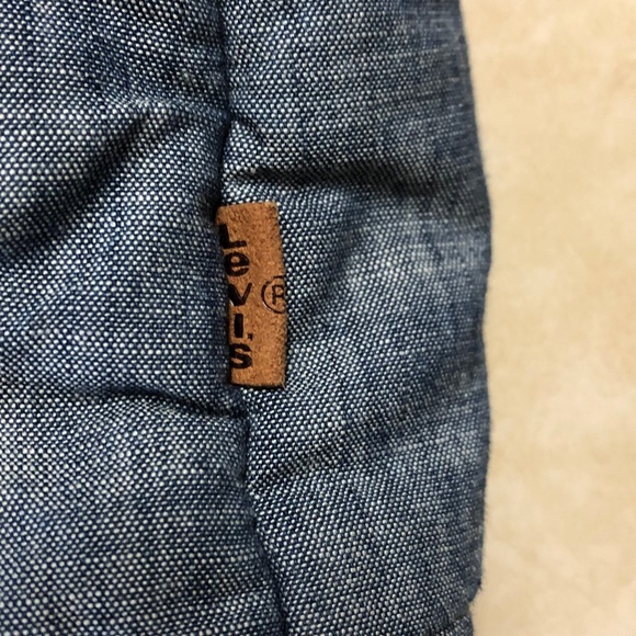 Levi's Quilted Blue Denim Puffer Vest, Size L - Picture 4 of 11